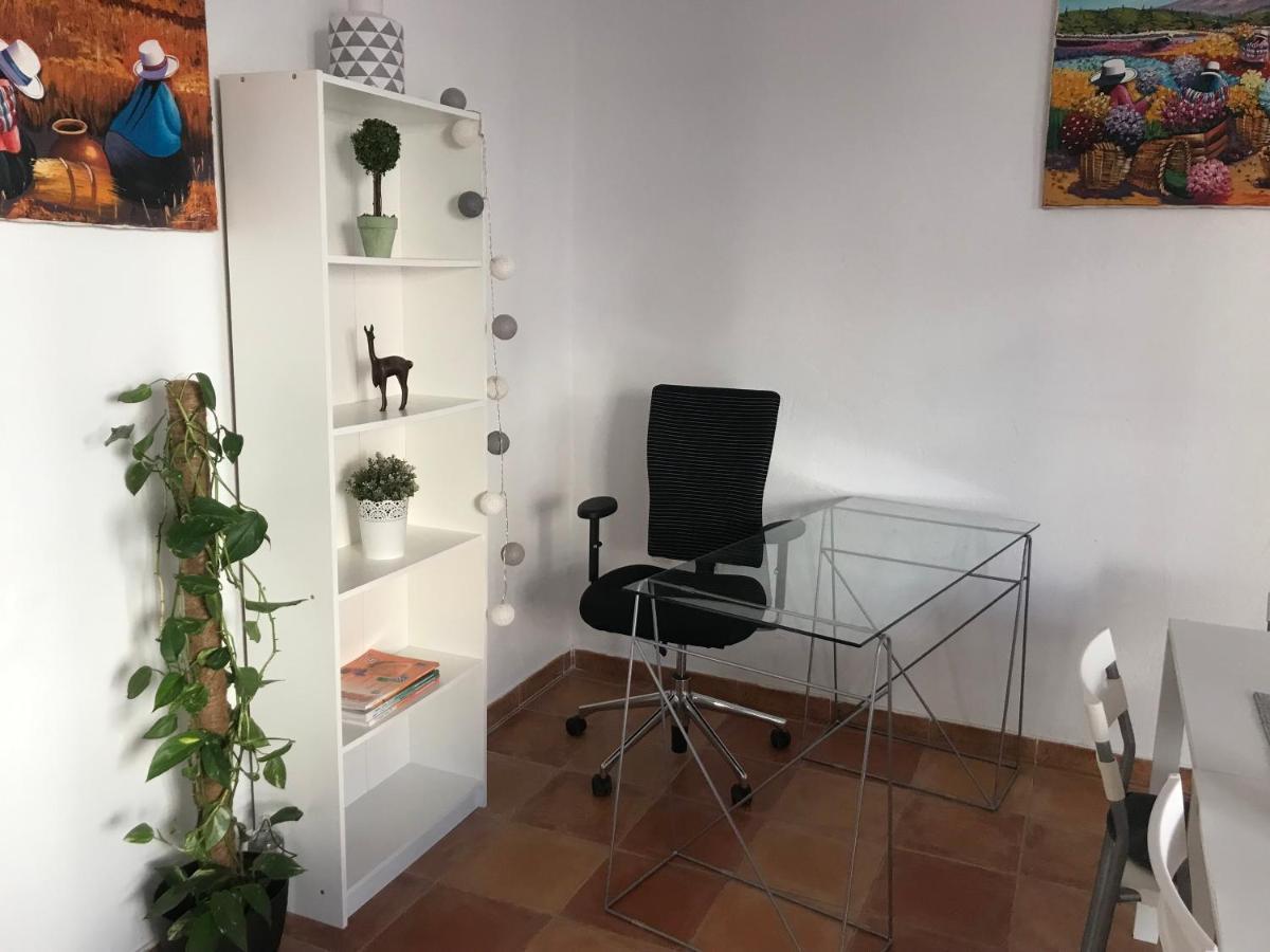 Ferienwohnung Im Zentrum Alicante Dış mekan fotoğraf