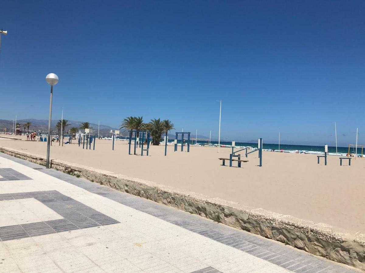 Ferienwohnung Im Zentrum Alicante Dış mekan fotoğraf
